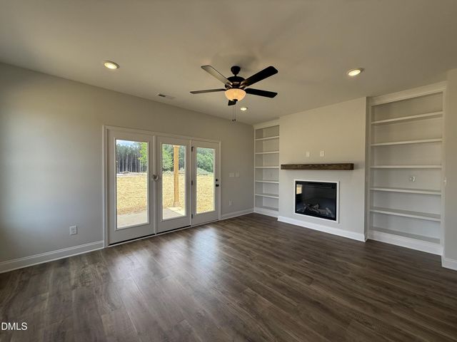 53 Sundrops Trail, Dunn, NC 28334