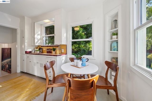 3233 SAN JOSE AVENUE, Alameda, CA 94501