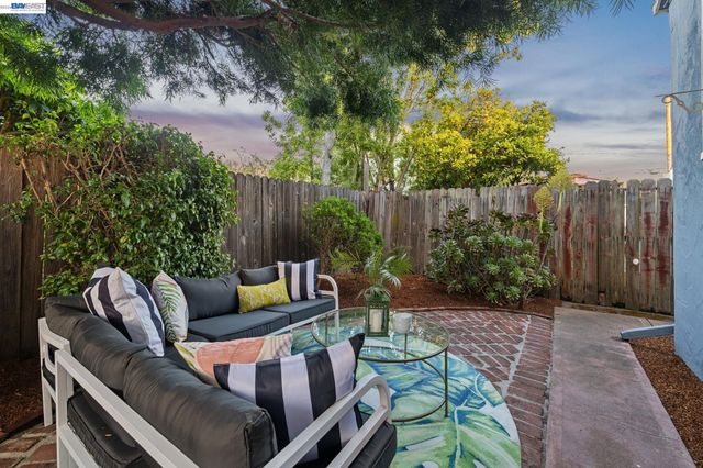 3233 SAN JOSE AVENUE, Alameda, CA 94501