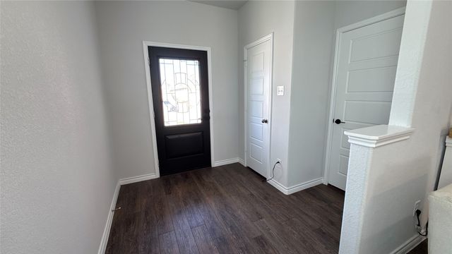 1025 Wind Drift Way, Fort Worth, TX 76131