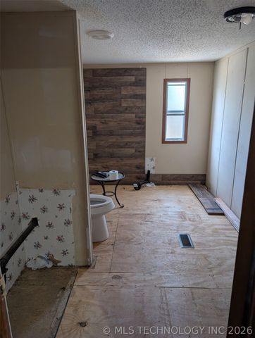 57334 S 36730 Road, Terlton, OK 74081