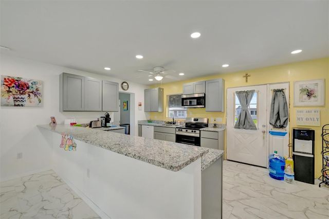 22018 CATHERINE AVENUE, Port Charlotte, FL 33952