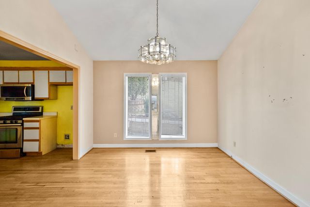 551 W Shadowlawn Drive, Chattanooga, TN 37404