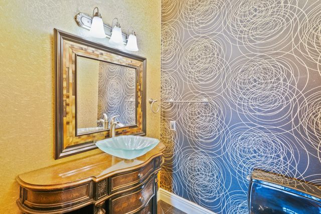 551 W Shadowlawn Drive, Chattanooga, TN 37404