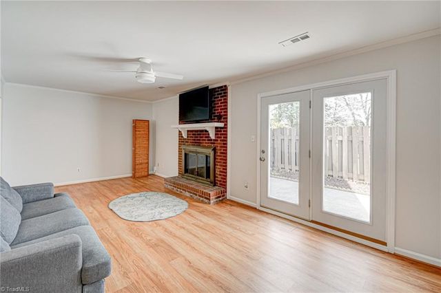 4984 Chrisfield Lane, Winston-salem, NC 27104