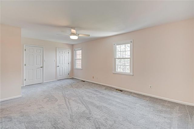 4984 Chrisfield Lane, Winston-salem, NC 27104