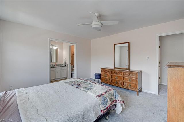 4984 Chrisfield Lane, Winston-salem, NC 27104