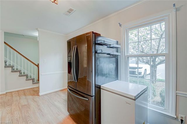 4984 Chrisfield Lane, Winston-salem, NC 27104