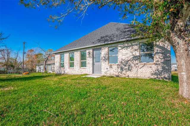 3639 Needville Avenue, Needville, TX 77461