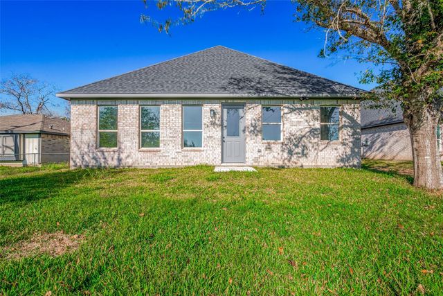 3639 Needville Avenue, Needville, TX 77461