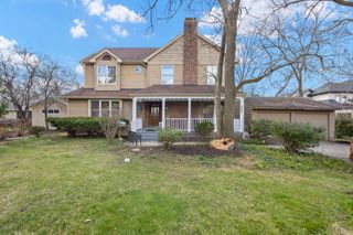 710 N Kenilworth Avenue, Glen Ellyn, IL 60137