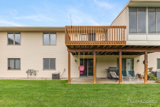 6084 Crystal Drive, Allendale, MI 49401