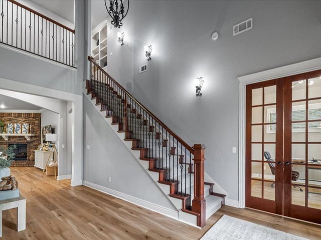 1410 Le Chesnay Drive, Centerton, AR 72719