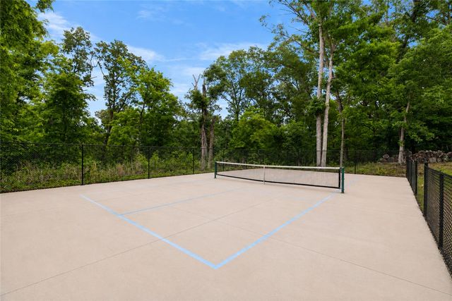 1410 Le Chesnay Drive, Centerton, AR 72719