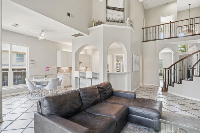3326 Castlewood Boulevard, Highland Village, TX 75077