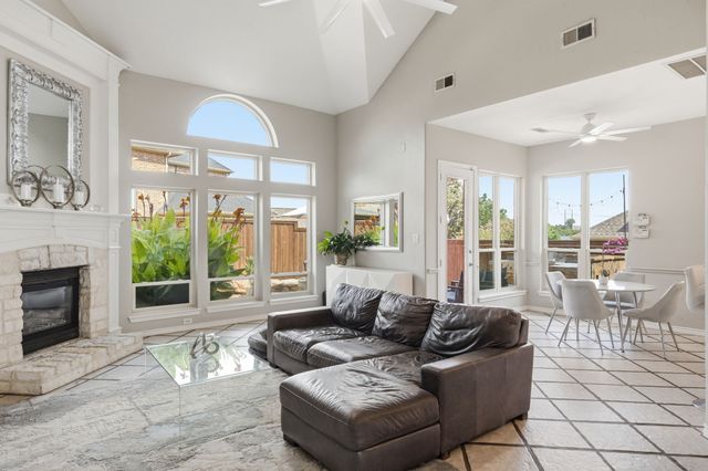 3326 Castlewood Boulevard, Highland Village, TX 75077