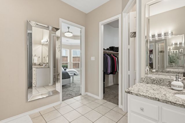 3326 Castlewood Boulevard, Highland Village, TX 75077