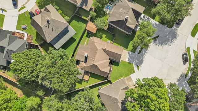 8607 Wood Drift Court, La Porte, TX 77571