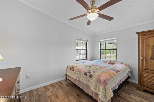 100 VIVIAN Drive, Palatka, FL 32177