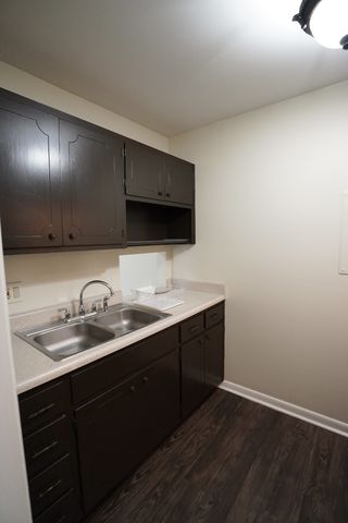 2601 Hillsboro Pike Apt N8, Nashville, TN 37212