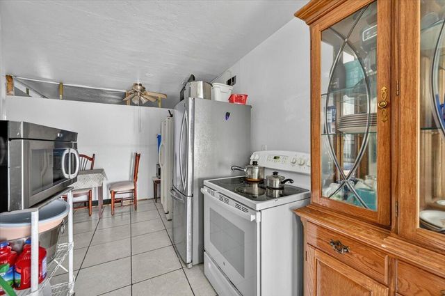646 NE 38th Street, Oakland Park, FL 33334