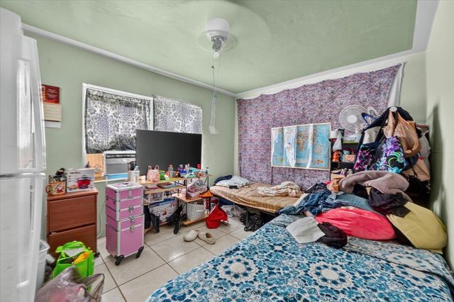 646 NE 38th Street, Oakland Park, FL 33334