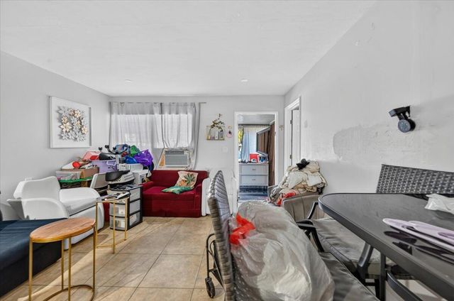 646 NE 38th Street, Oakland Park, FL 33334