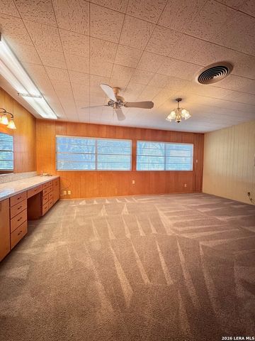 6565 WHITBY RD, San Antonio, TX 78240