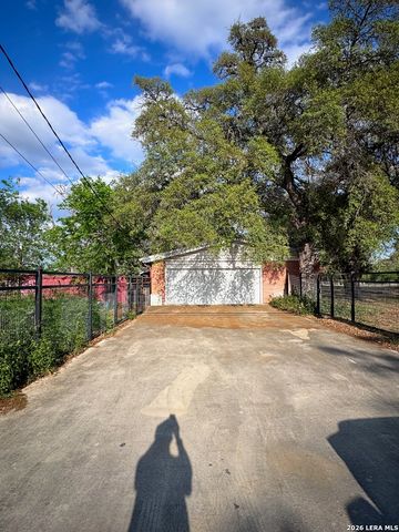 6565 WHITBY RD, San Antonio, TX 78240