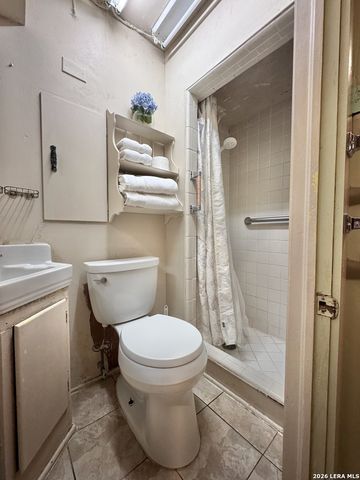 6565 WHITBY RD, San Antonio, TX 78240
