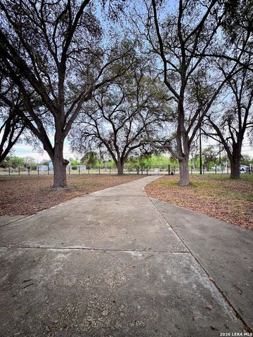 6565 WHITBY RD, San Antonio, TX 78240