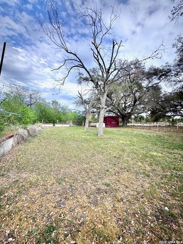 6565 WHITBY RD, San Antonio, TX 78240
