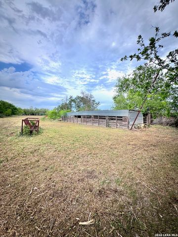 6565 WHITBY RD, San Antonio, TX 78240