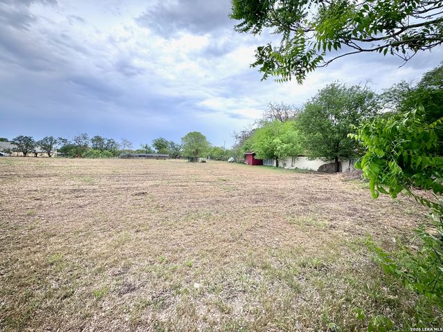6565 WHITBY RD, San Antonio, TX 78240