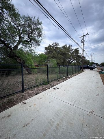 6565 WHITBY RD, San Antonio, TX 78240