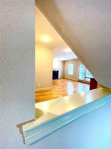 2203 N Carroll Avenue 1, Dallas, TX 75204