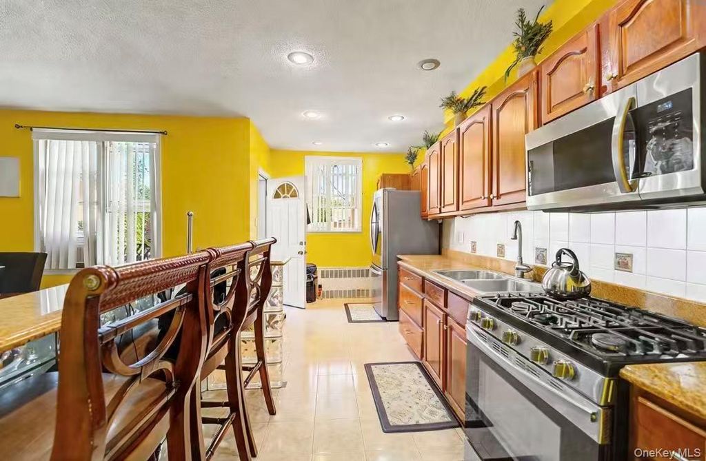4315 Avenue J, Brooklyn, NY 11210 — photo 4