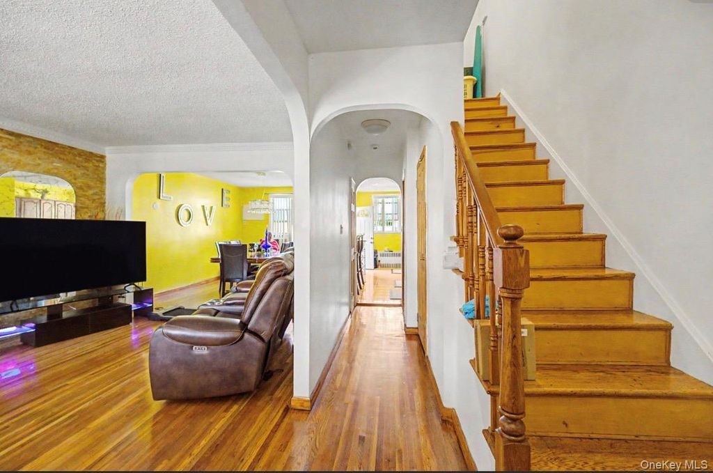4315 Avenue J, Brooklyn, NY 11210 — photo 5