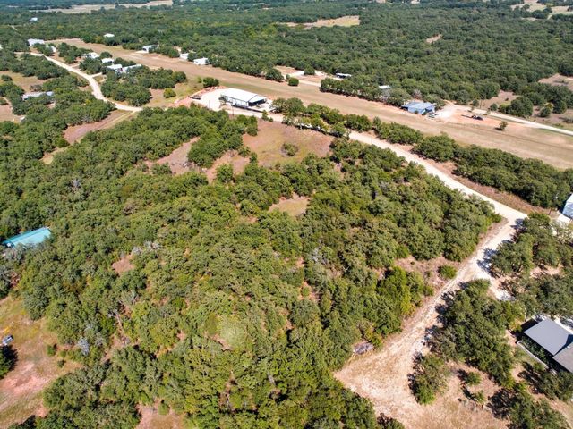 122 Cliff View Drive, Nocona, TX 76255