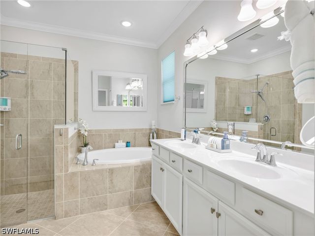 4383 Bismark WAY, Naples, FL 34119