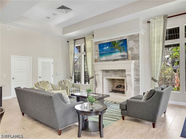4383 Bismark WAY, Naples, FL 34119