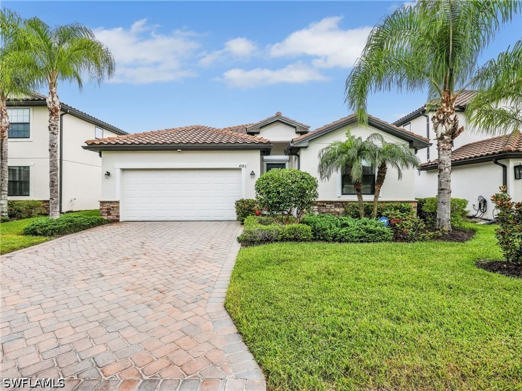 4383 Bismark WAY, Naples, FL 34119