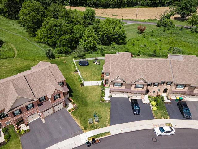 4275 Beech Drive, Lower Nazareth Twp, PA 18064