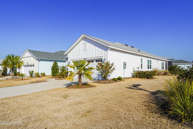 8424 Landshark Boulevard, Panama City Beach, FL 32413