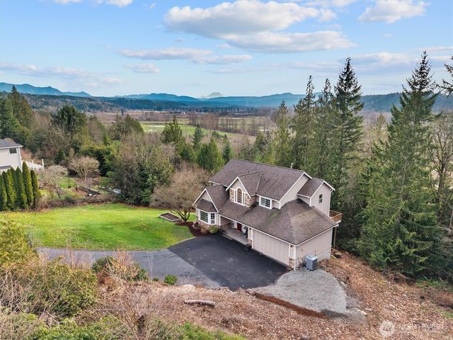 9329 318th Place NE, Carnation, WA 98014