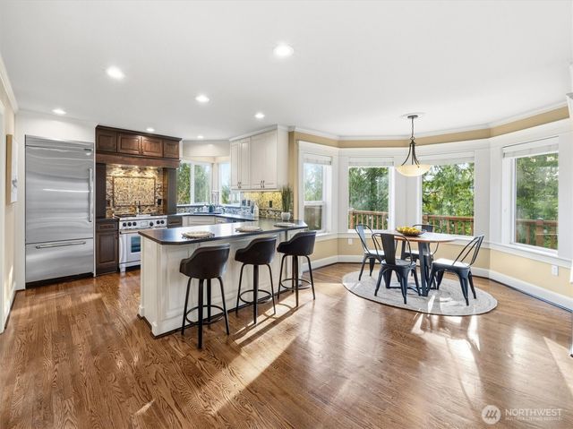 9329 318th Place NE, Carnation, WA 98014