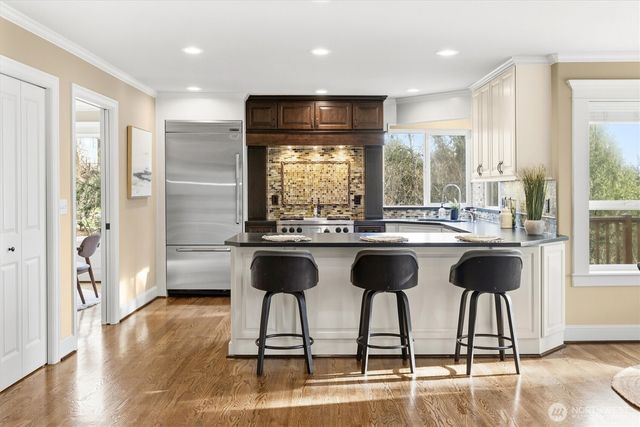 9329 318th Place NE, Carnation, WA 98014