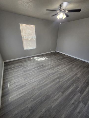 205 Waverly Ave, Midland, TX 79703