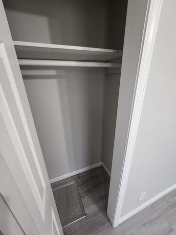 205 Waverly Ave, Midland, TX 79703