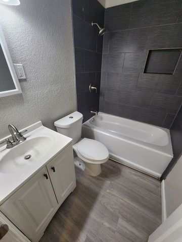 205 Waverly Ave, Midland, TX 79703